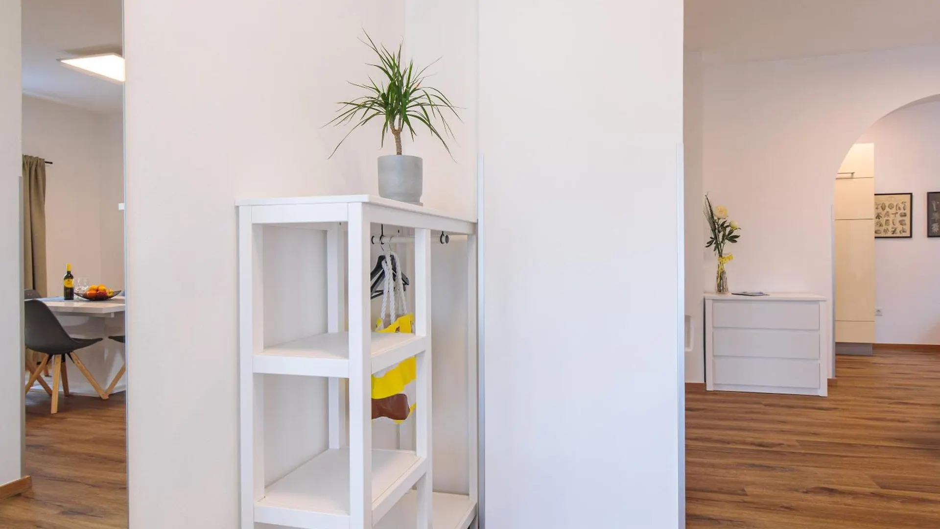 Apartment House Lijan Krk Town