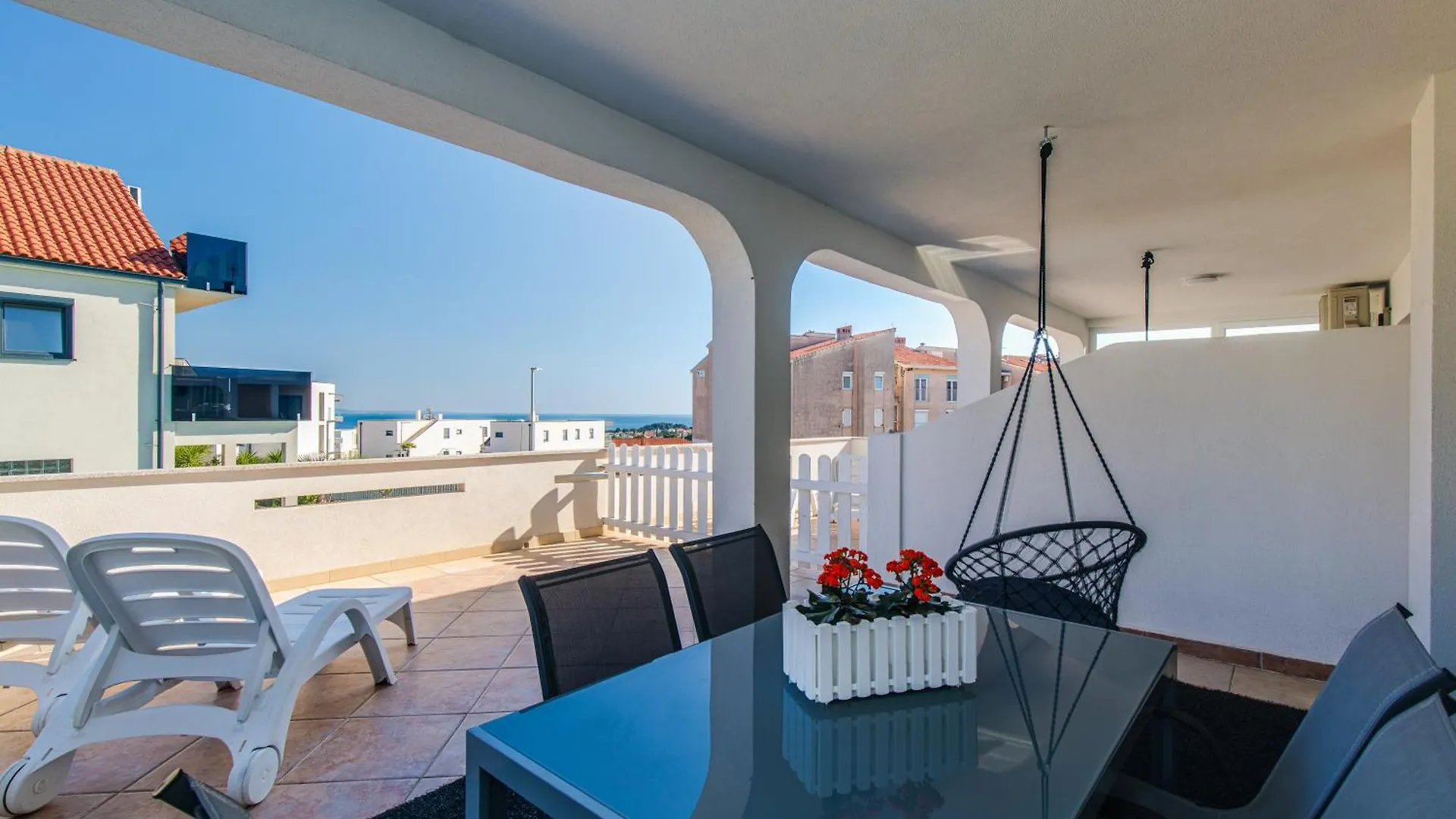 Apartment House Lijan Krk Town