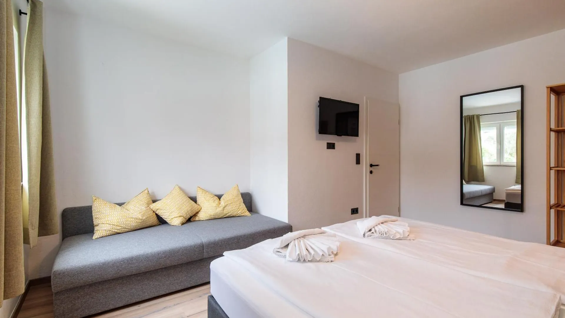 Apartment House Lijan Krk Town Croatia