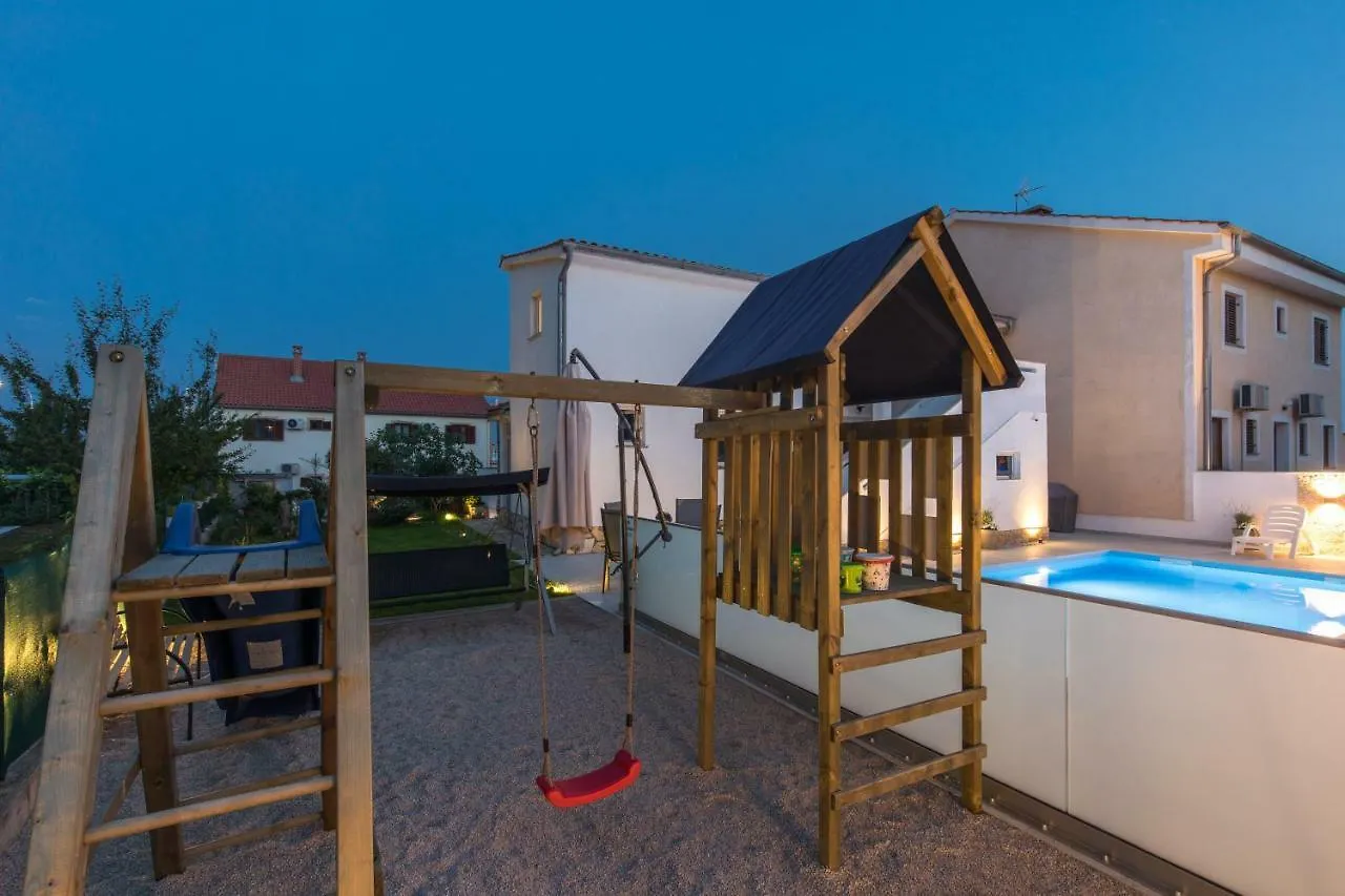Apartment House Lijan Krk Town